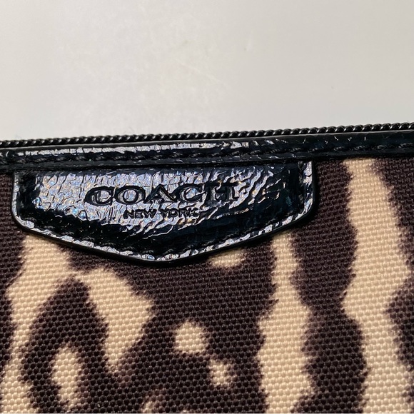 COACH Animal Print Wristlet Black Patent Leather Trim Gold Toned Hardware - Picture 4 of 13
